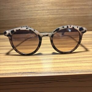 Fossil Round FW210 Pink Tortoise Shell Frame Gradient Lens Sunglasses 51-23-143